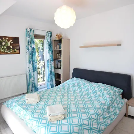Home, Holiday home *